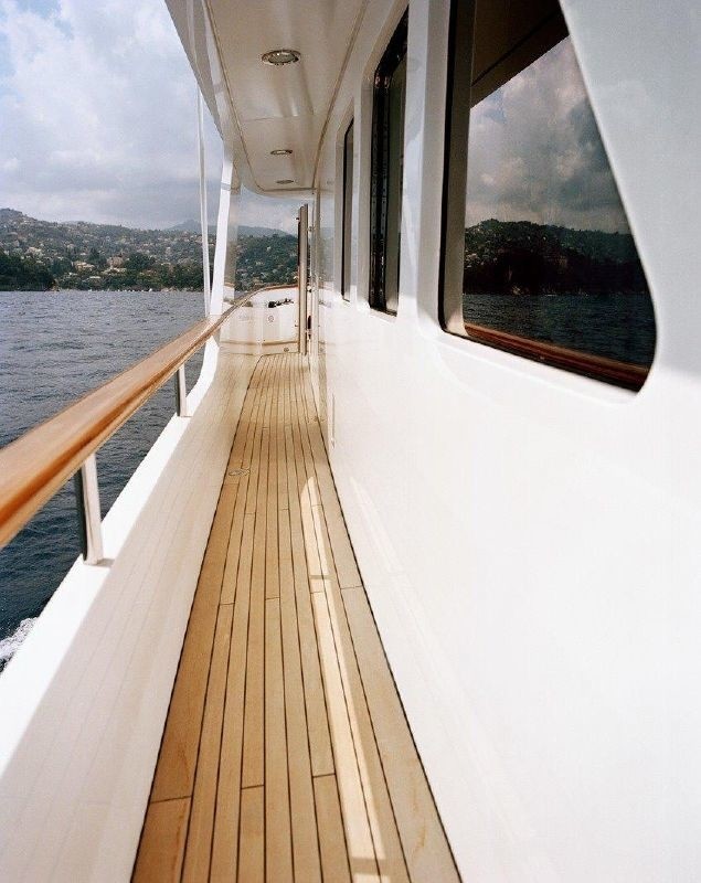 papinou yacht